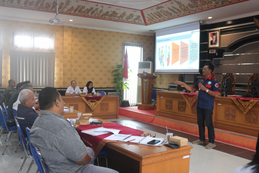 Kegiatan Hari Pertama Bimbingan Teknis Petugas Intervensi Berbasis Masyarakat (IBM) Desa Dalung